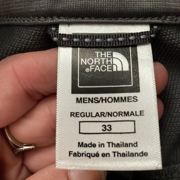 The northface shorts - Picture 5 of 11